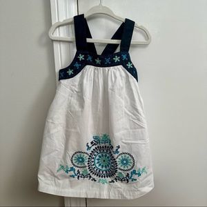 New without tags Maggie & Zoe white embroidered summer dress